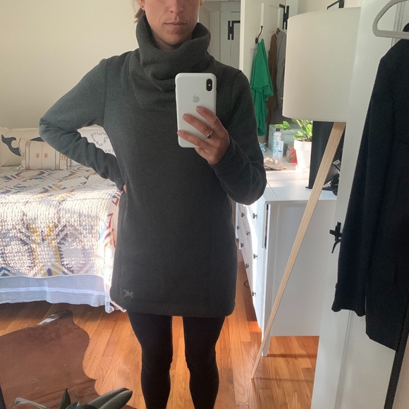 Arc'teryx Sweaters - Arc'Teryx Sweater